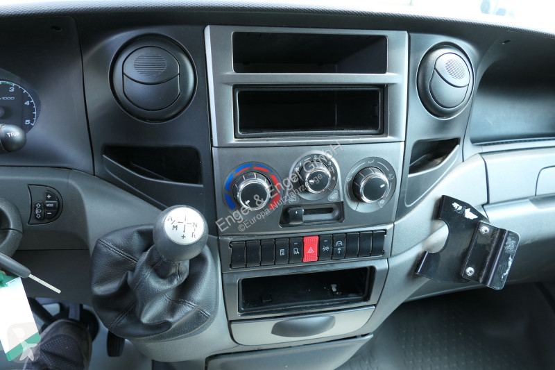 Furgoneta Iveco Daily 35 S11 C30C AUTOMATIK...