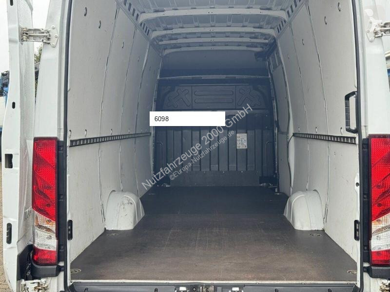 Veicolo commerciale Iveco