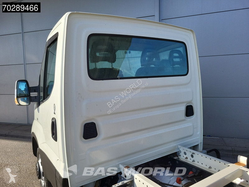 Véhicule utilitaire Iveco 35C13 Kipper...