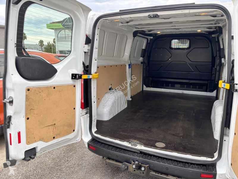 Užitkové vozidlo Ford TRANSIT CUSTOM