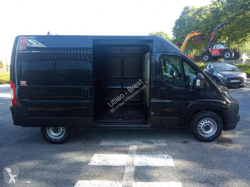 Véhicule utilitaire Opel