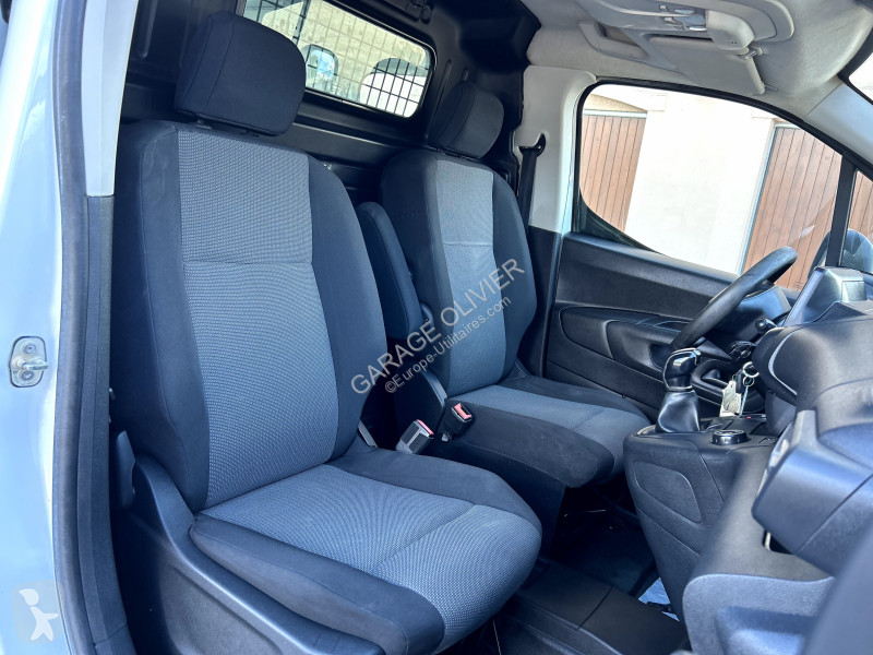 Furgoneta Peugeot 1.6 Bluehdi 100 Premium