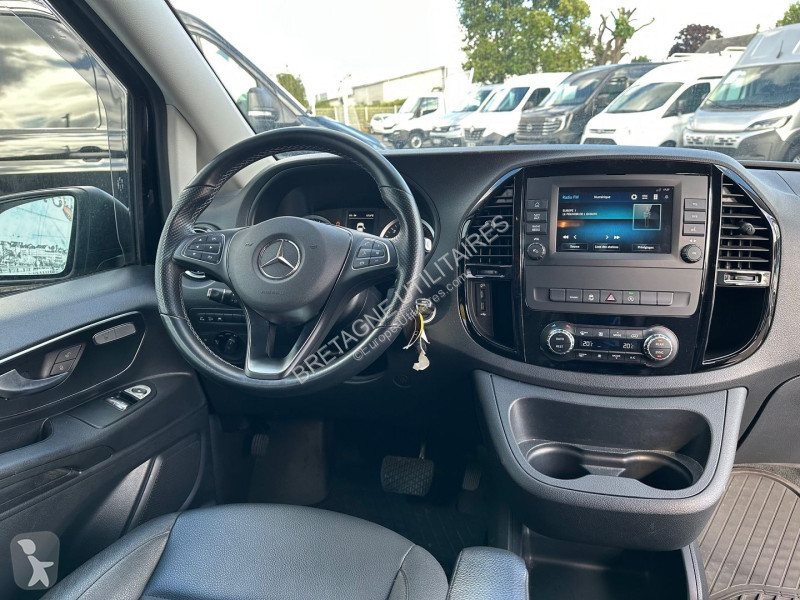 Véhicule utilitaire Mercedes VITO FG 4X4 119...