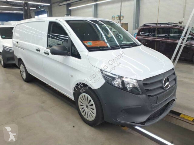 Furgoneta Mercedes Vito KA...