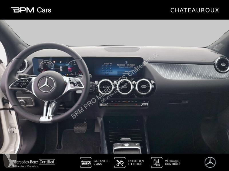 Veículo utilitário Mercedes GLA 180 d 116ch...