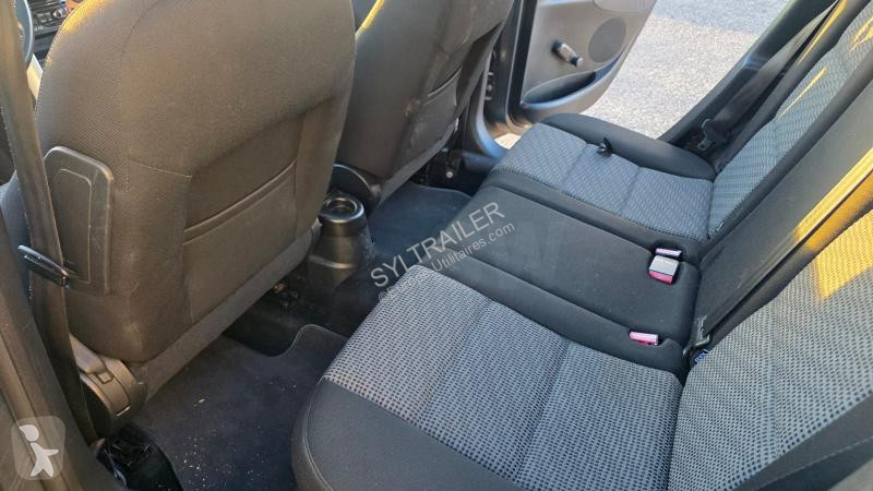 Véhicule utilitaire Peugeot