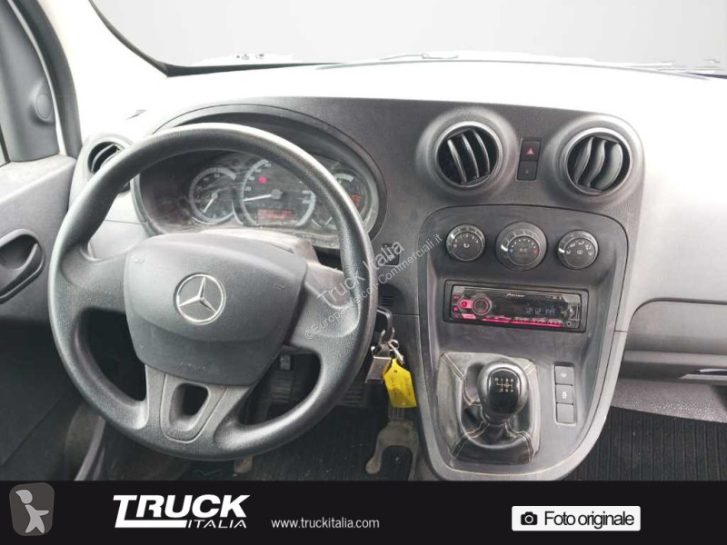 Nyttofordon Mercedes I