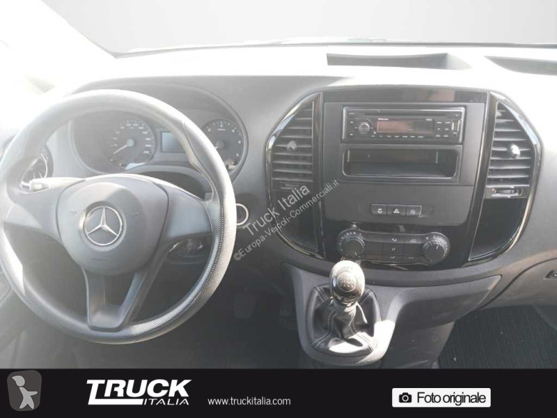 Užitkové vozidlo Mercedes III