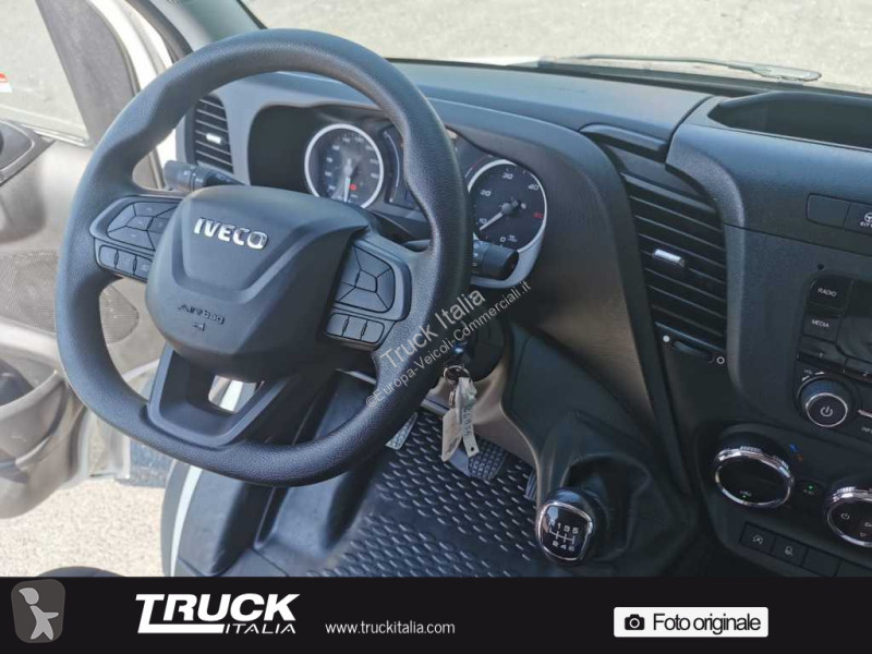 Furgoneta Iveco V
