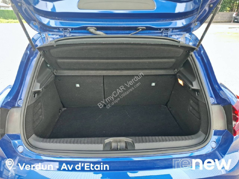 Véhicule utilitaire Renault Clio TCe 90