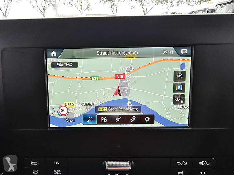 Autoutilitară Mercedes 317 ac automaat EURO6