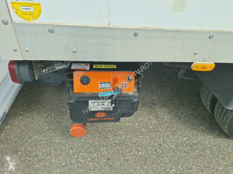 Veículo utilitário Iveco 35C16H3.0 empattement...