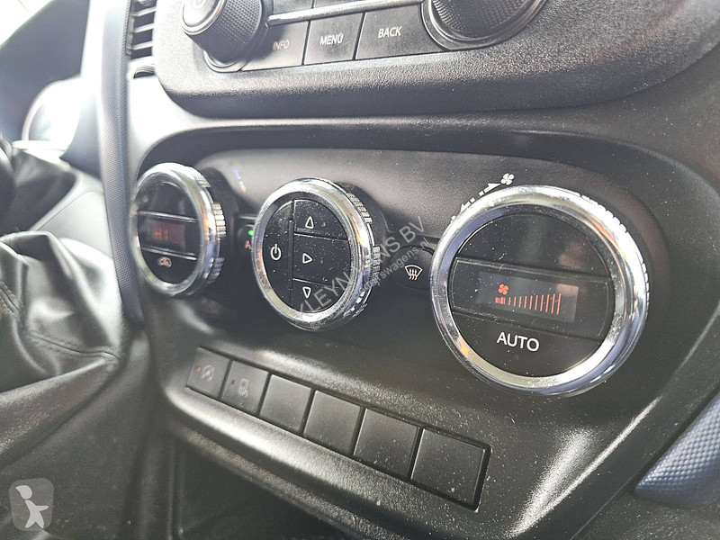 Autoutilitară Iveco