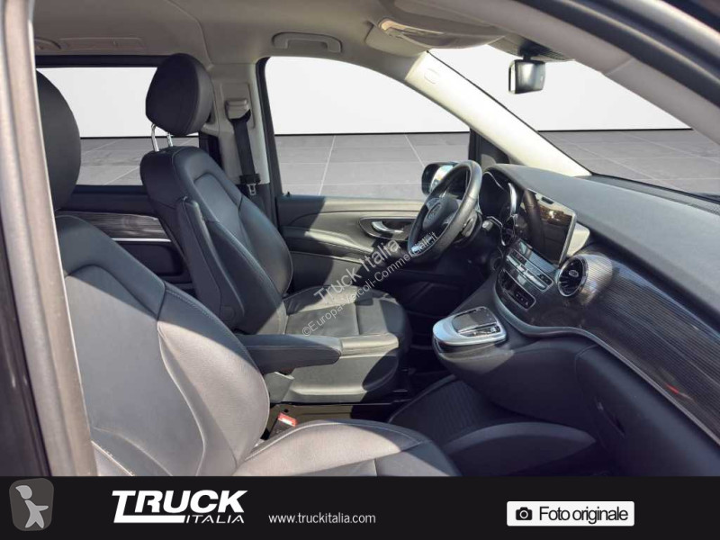 عربة نفعية Mercedes Classe V - W447 2019...