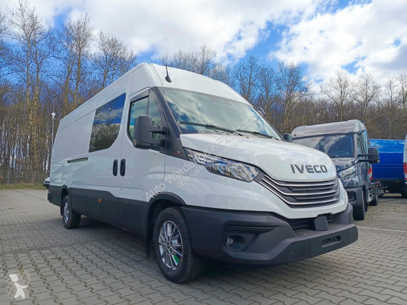 عربة نفعية Iveco