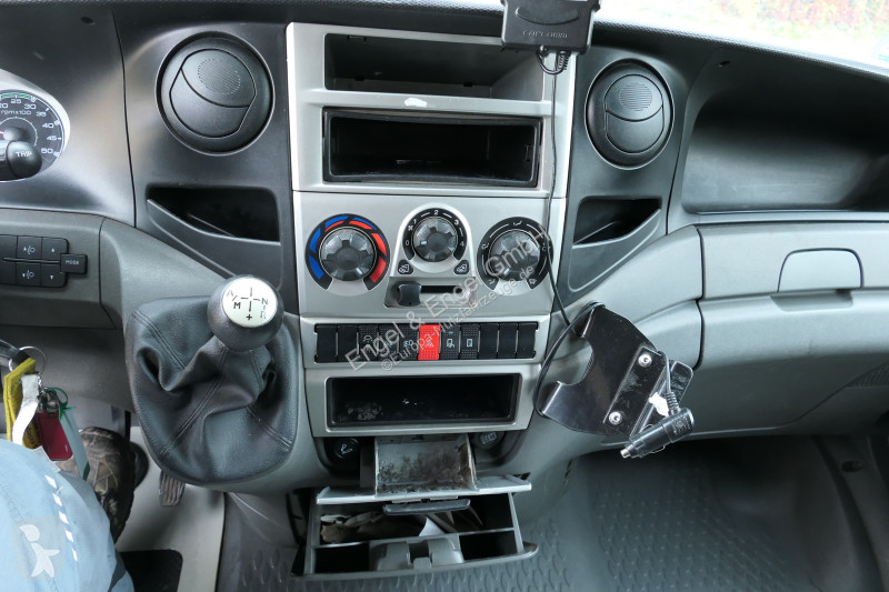عربة نفعية Iveco Daily 35 S11 C30C AUTOMATIK...