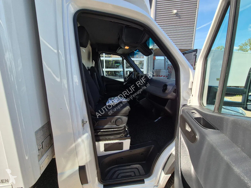 Samochód dostawczy Mercedes 516 CDI BE Clixtar/...