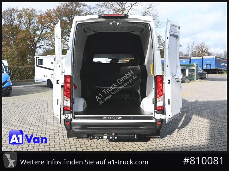 Véhicule utilitaire Iveco Daily 35S21 A8V...