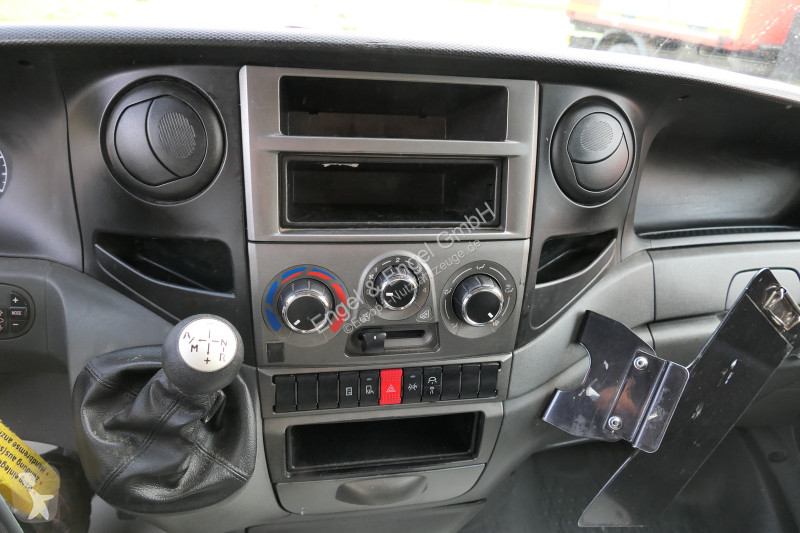 Bedrijfswagen Iveco Daily 35 S11 C30C AUTOMATIK...