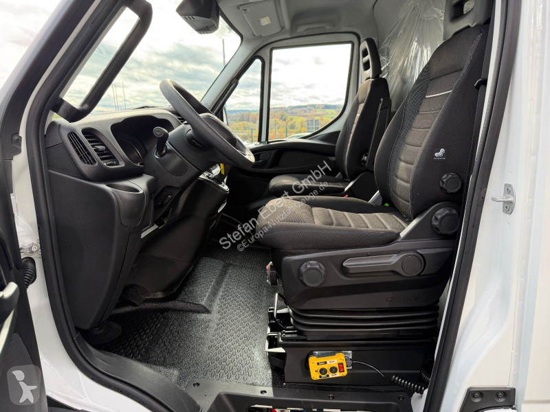 Iveco 35S14...