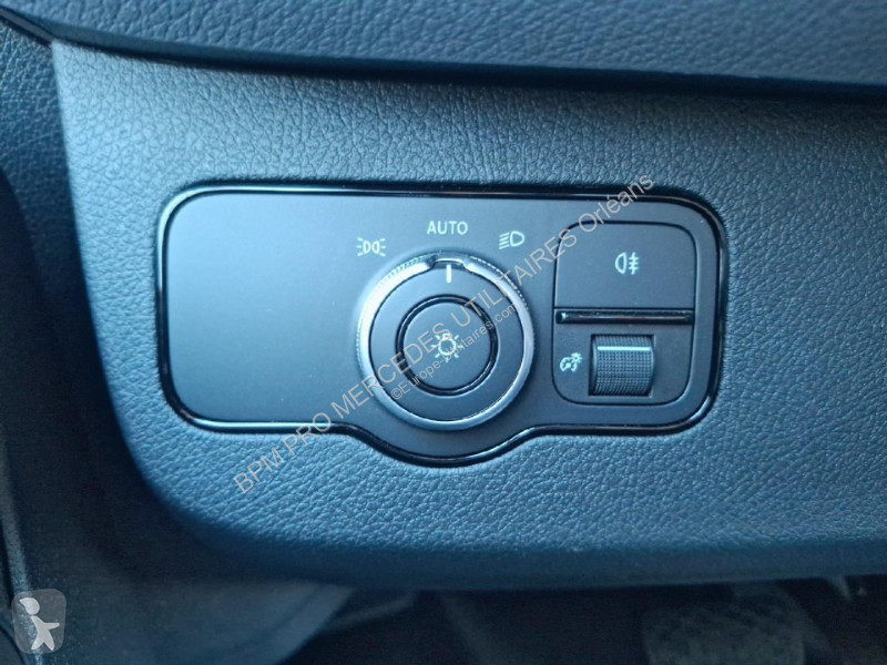 Véhicule utilitaire Mercedes Fg 315 CDI 37 3T5...