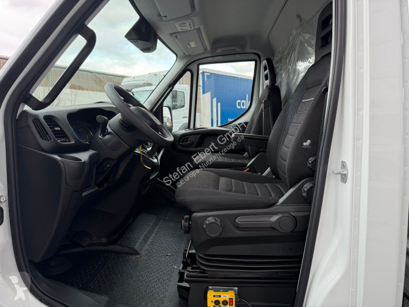 Iveco 35S14...