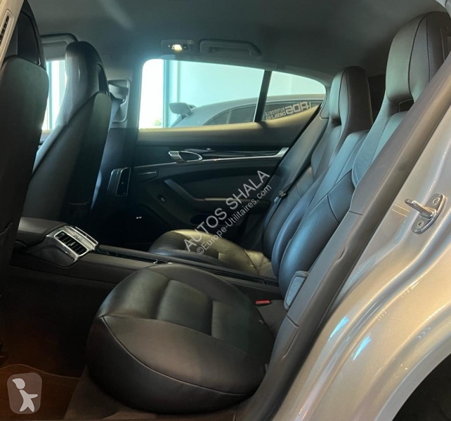 Véhicule utilitaire Porsche PANAMERA (970) 4S PDK