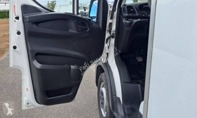Furgoneta Iveco