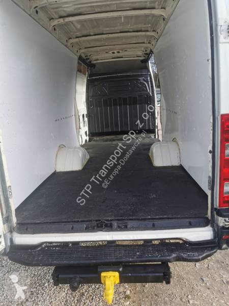Samochód dostawczy Iveco