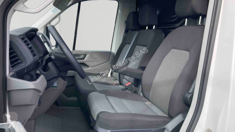 Volkswagen CRAFTER VAN 30 L3H3 2.0 TDI 140 CH...