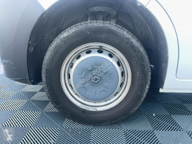 عربة نفعية Renault FGN L2H2 BLUE DCI 150 BVR...