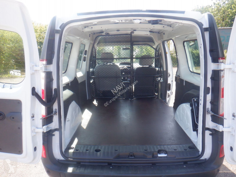 Renault KANGOO MAXI 1.5 DCI 90 CH VITRÉ...