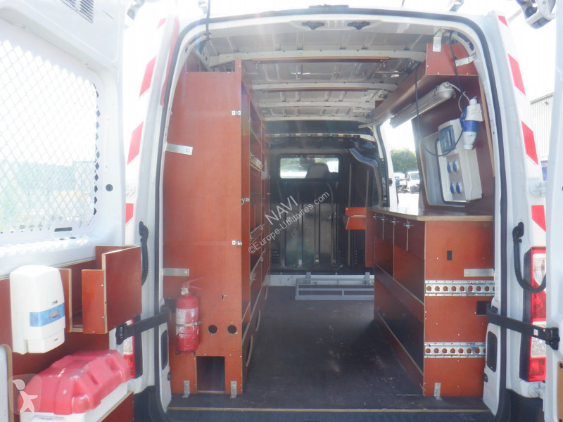 عربة نفعية Renault MASTER ATELIER F3500 L2H2...