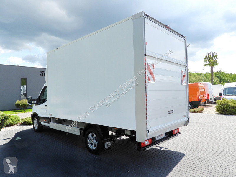 Samochód dostawczy Ford  TRANSIT