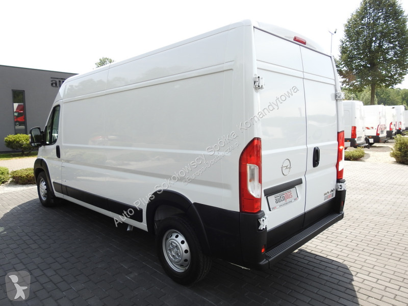 Samochód dostawczy Opel  MOVANO