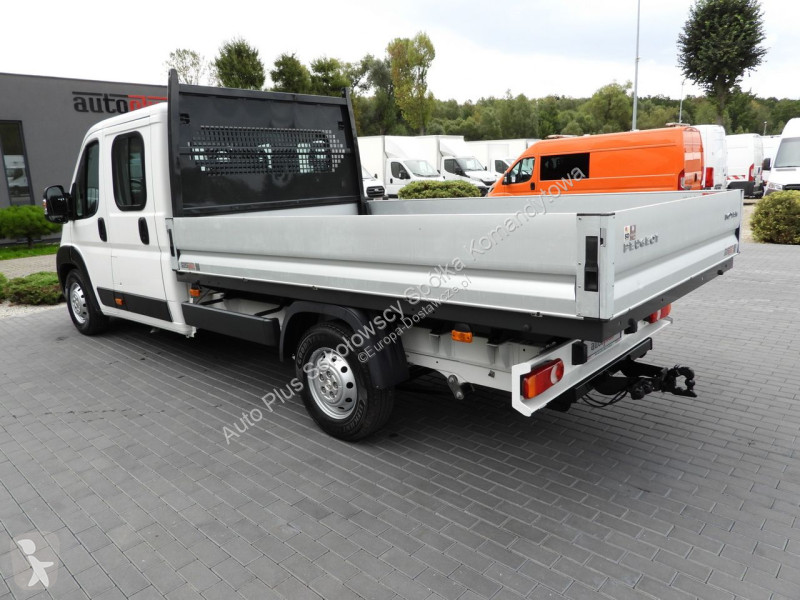 Samochód dostawczy Peugeot  BOXER