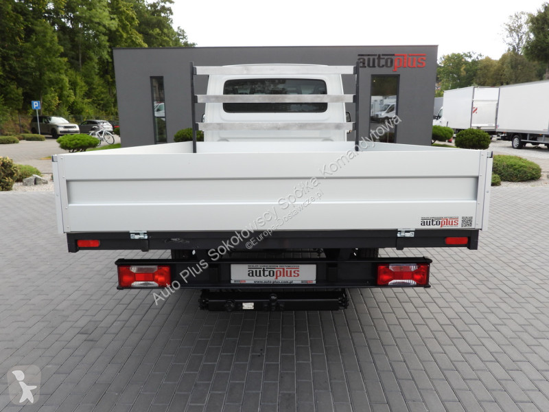 Véhicule utilitaire Iveco 35C17 DAILY