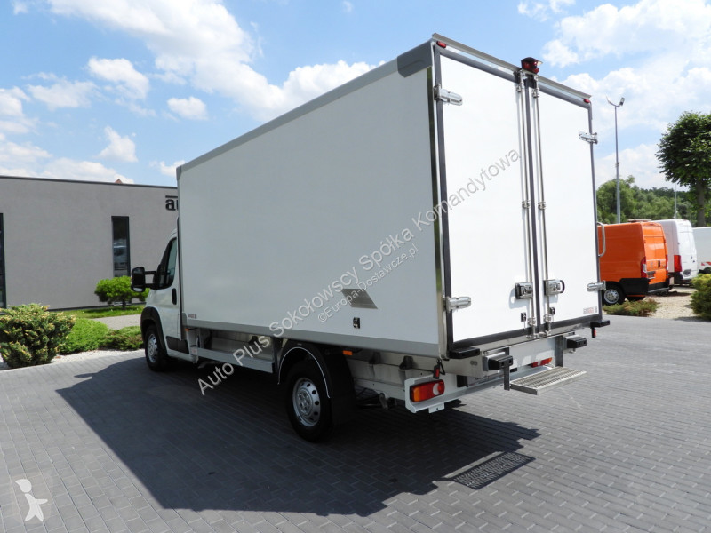 Samochód dostawczy Peugeot  BOXER