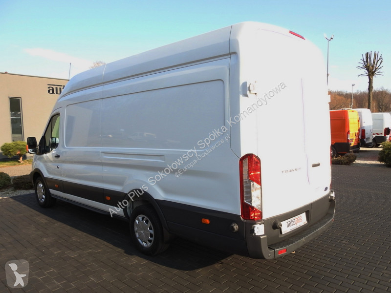 Samochód dostawczy Ford  TRANSIT
