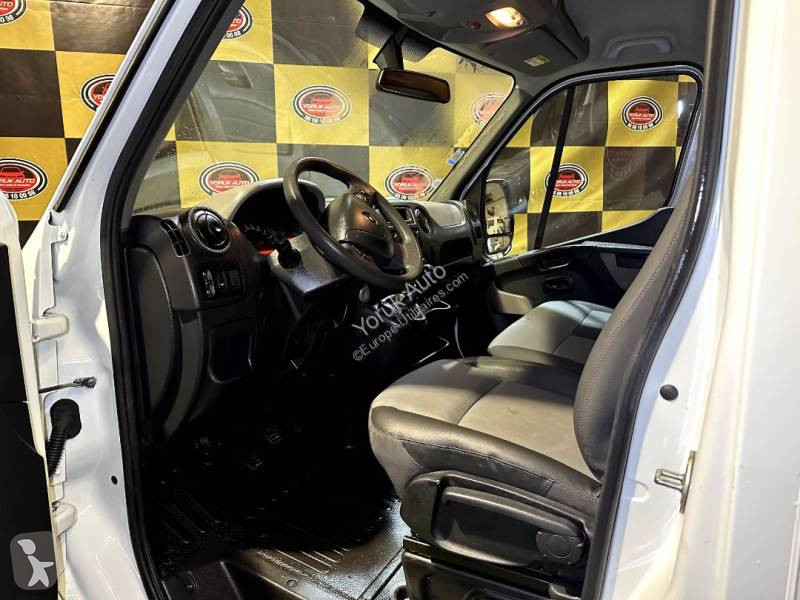عربة نفعية Renault