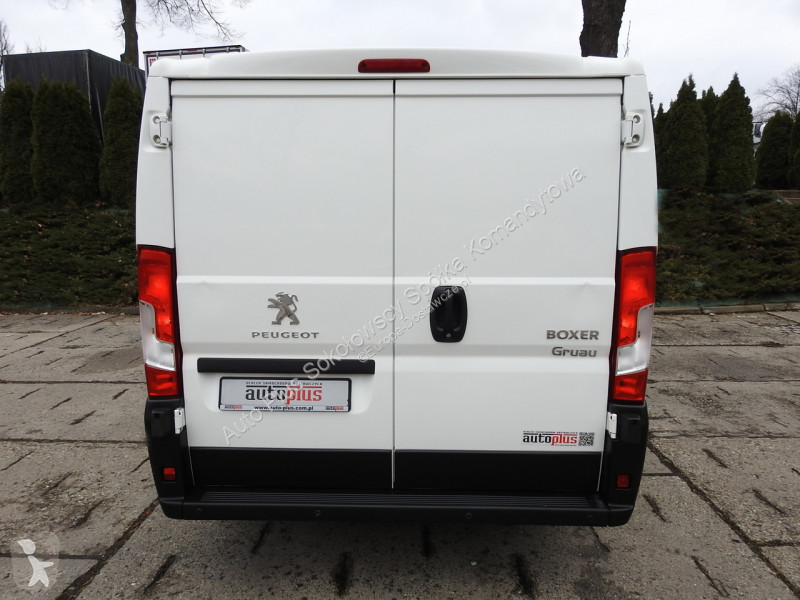 Samochód dostawczy Peugeot  BOXER