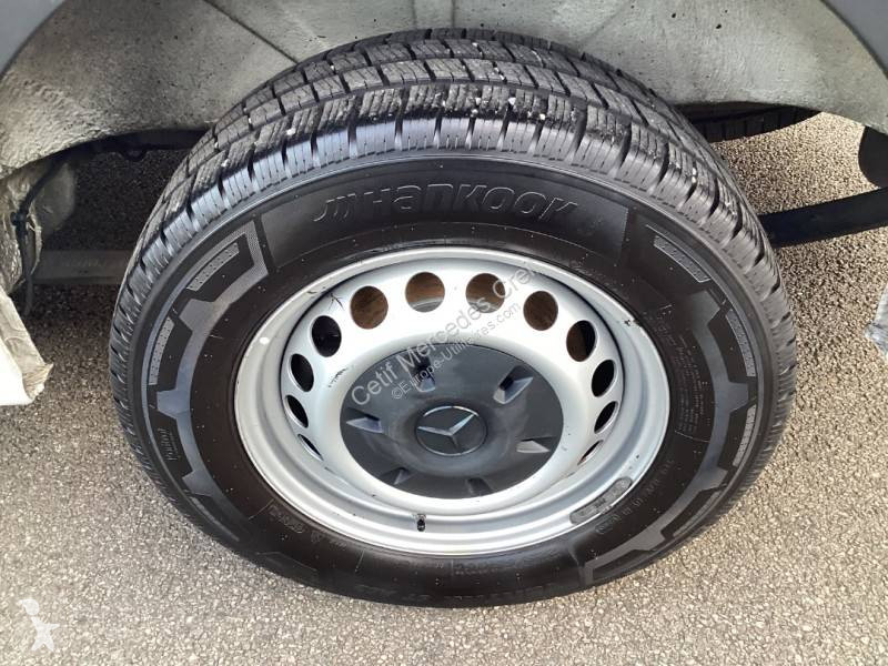 عربة نفعية Mercedes