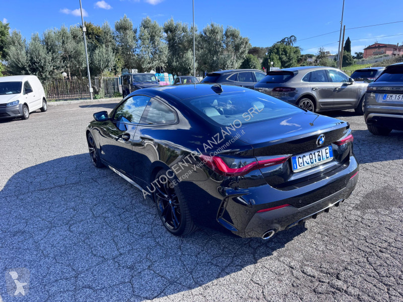 Véhicule utilitaire BMW Serie 4 Coupe