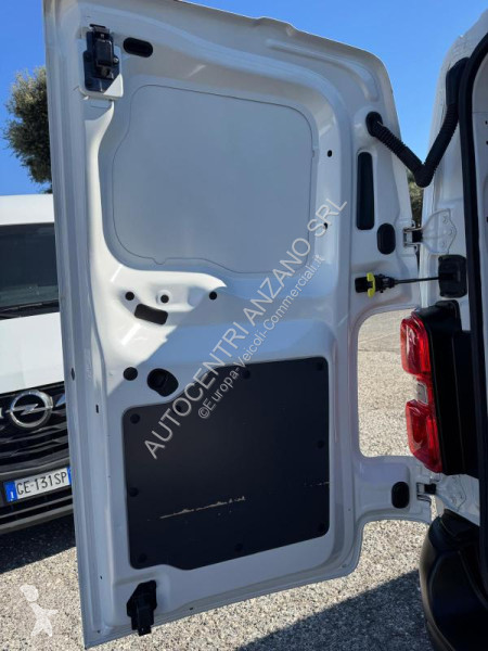 Véhicule utilitaire Opel
