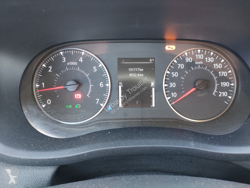 عربة نفعية Renault 20M3 145 CV FOURGON HAYON 3.5T