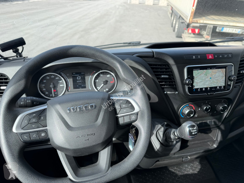عربة نفعية Iveco FRIGO POSITIF/NEGATIF 12M3 160...