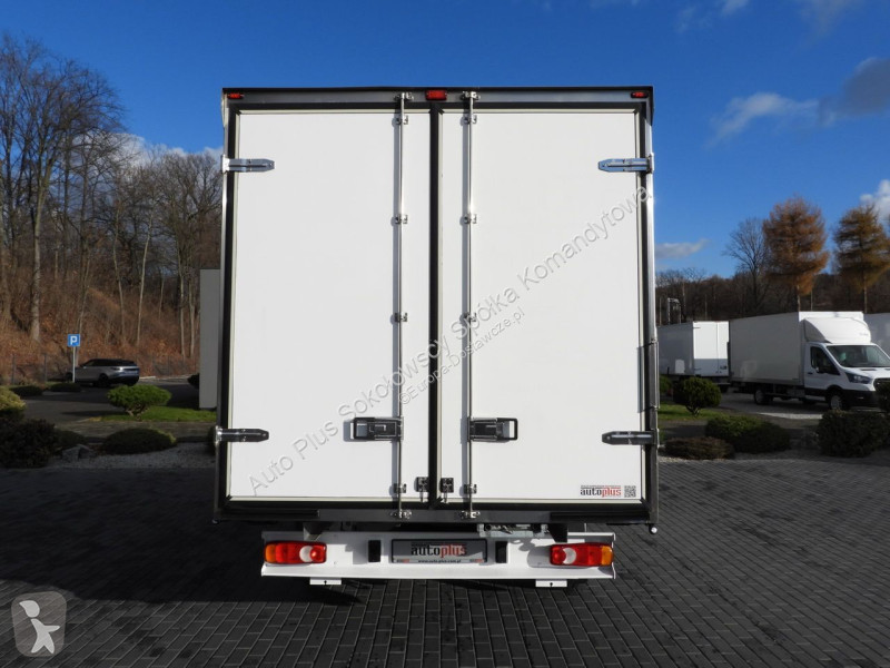 Samochód dostawczy Peugeot  BOXER