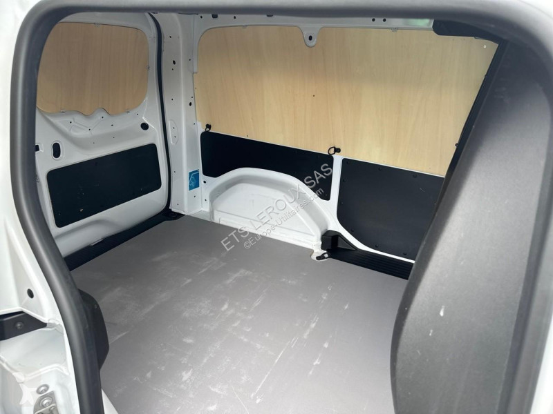 Varevogn Renault KANGOO VAN