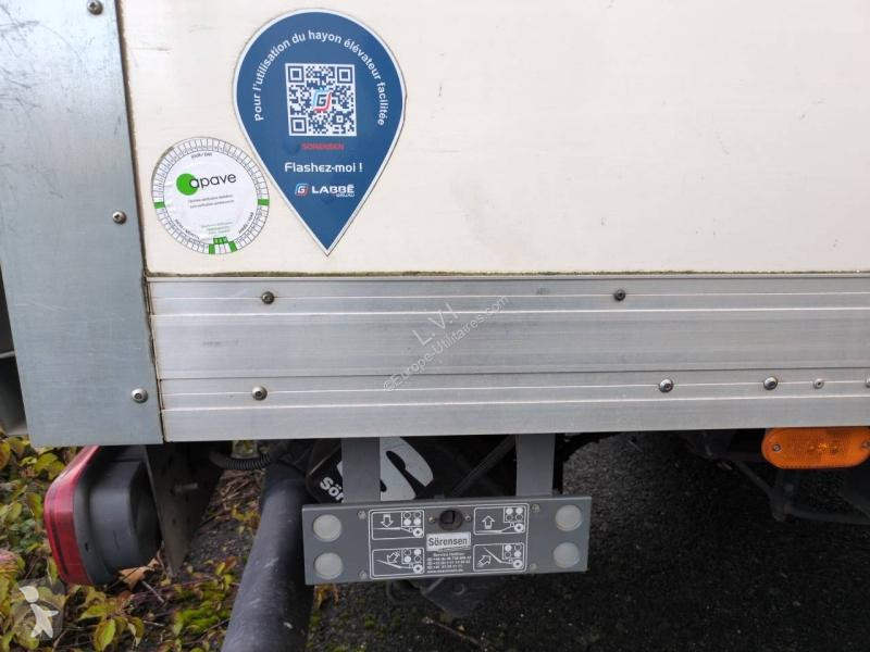 Véhicule utilitaire Iveco CCb 35C16H3.0...