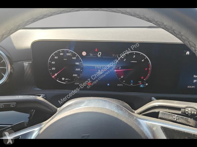 Veicolo commerciale Mercedes 180 d 116ch...